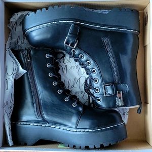 Wild Pair Platform Boots